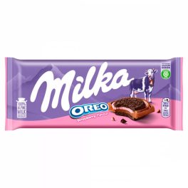  Milka Oreo kakaós keksz eperízű krémtöltelékkel alpesi tejcsokoládén-92g
